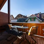 Belmont Penthouse アパート ヴェンゲン