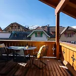 Belmont Penthouse アパート *